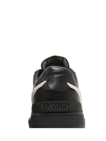 NIKEE AIRFORCE 1 X AMBUSH BLACK WHITE