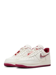 NIKE AIRFORCE 1 LOW VALENTINE S DAY