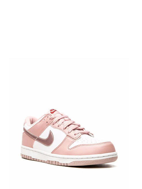 SB DUNK LOW ROSE WHISPER