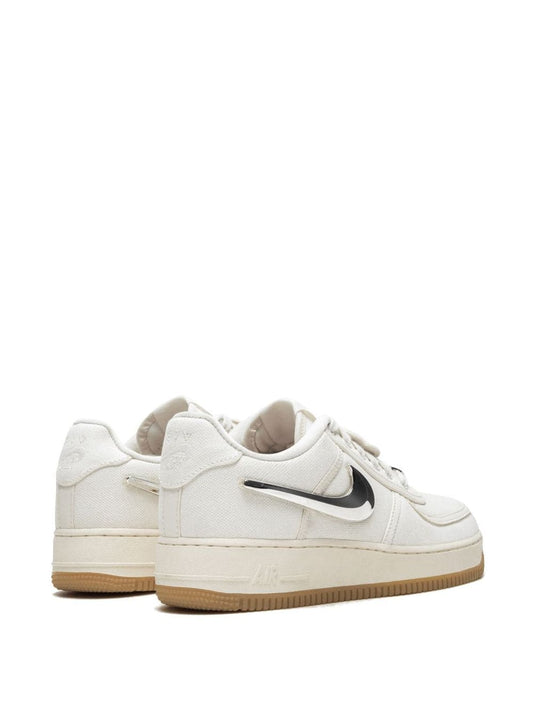 TRAVIS SCOTT X AIR FORCE 1 SAIL SEMI UA