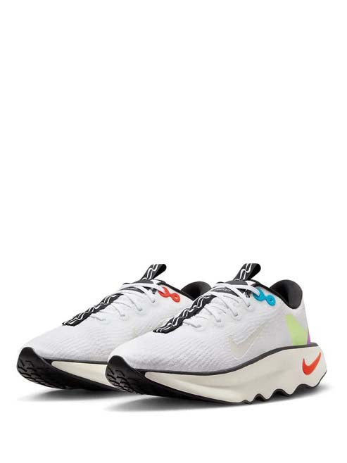 NIKEE AIR ZOOM MOTIVA