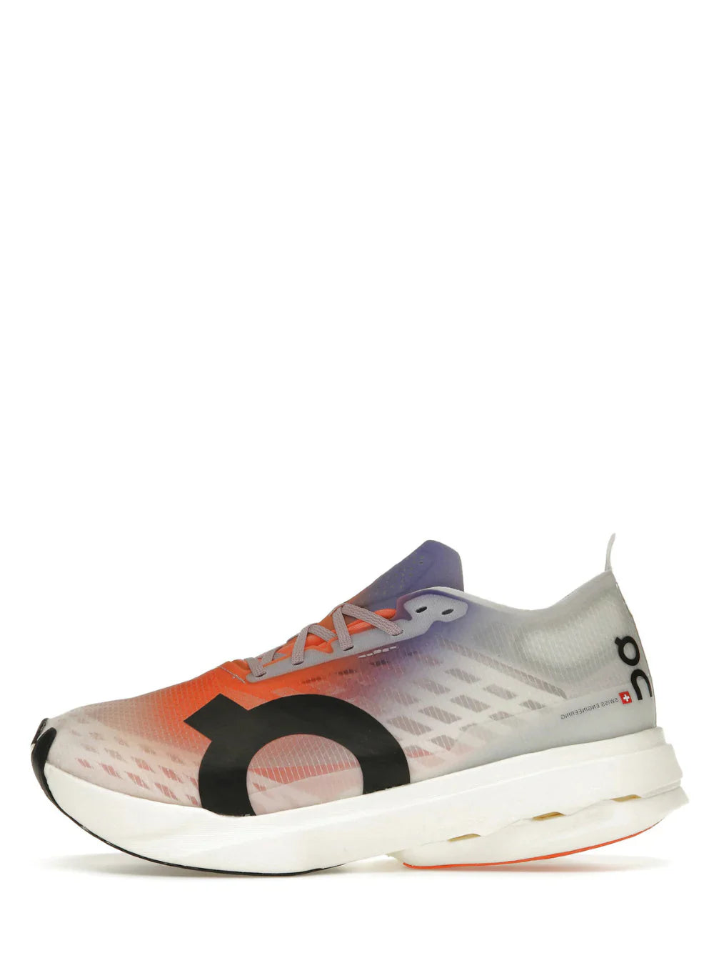 ON CLOUDBOOM STRIKE WHITE FLAME