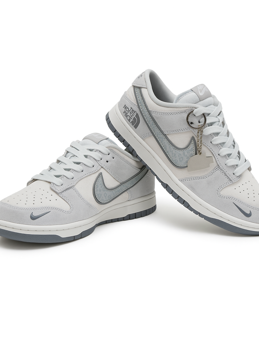 NIIKEE SB DUNK LOW X NORTH FACE