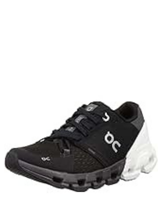 ON CLOUDFLYER 4 BLACK WHITE