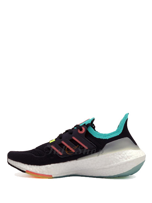 ADIDASS ULTRABOOST 22 BLACK SKY RUSH TURBO