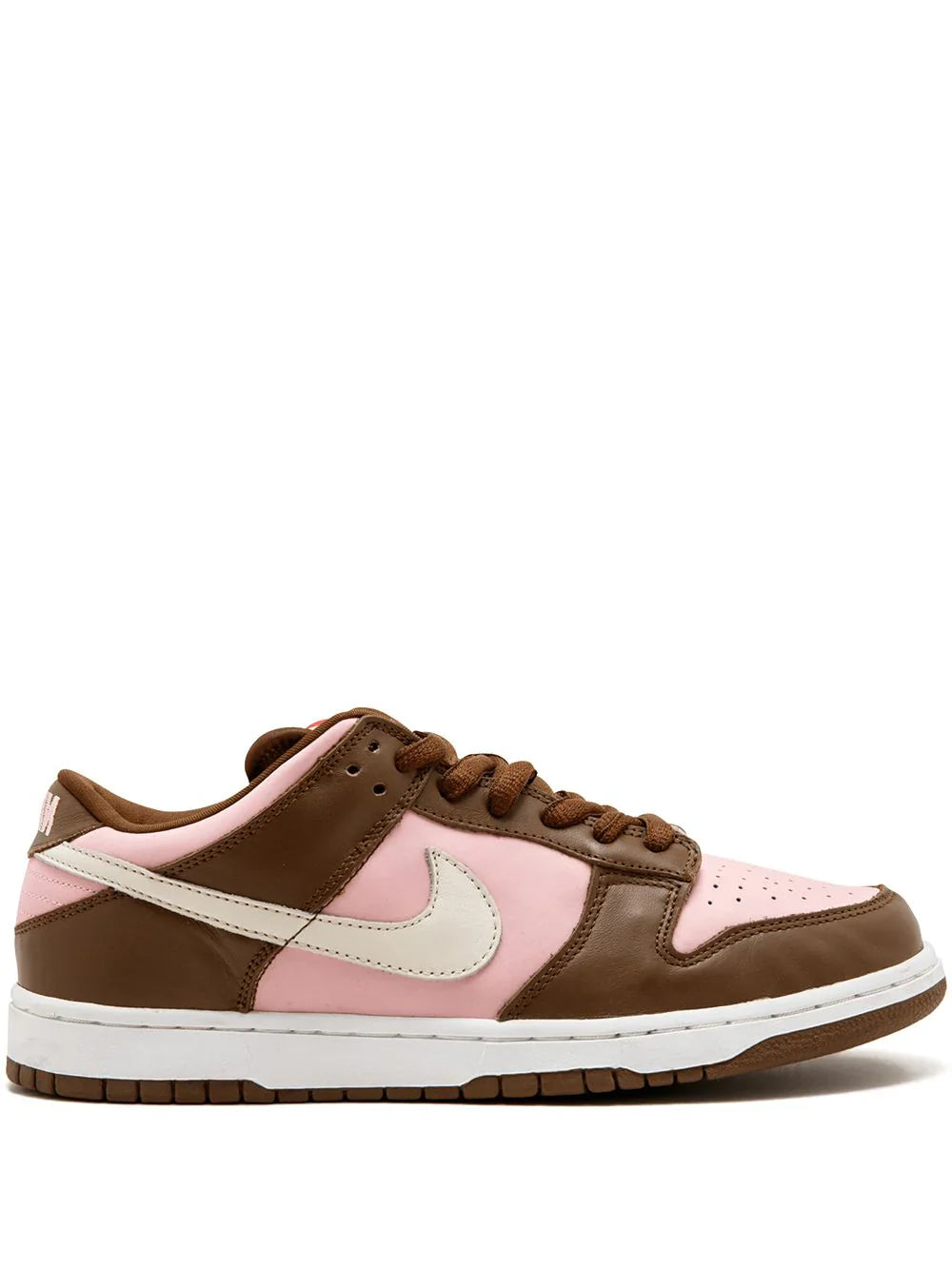 SB DUNK X STUSSY CHERRY