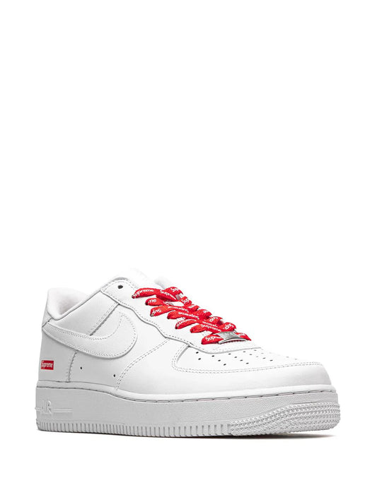 NIKEE AIRFORCE 1 LOW SUPREME WHITE