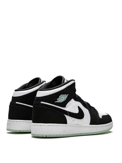 JORDAN RETRO 1 PANDA SUEDE LEATHER