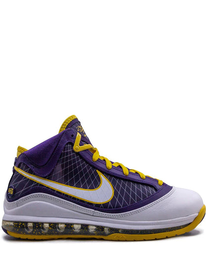 LEBRON 7 MEDIA DAY LAKERS