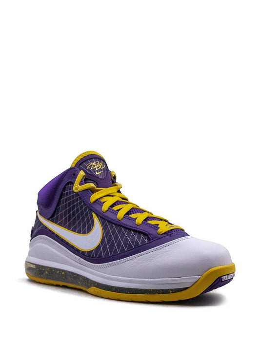 LEBRON 7 MEDIA DAY LAKERS