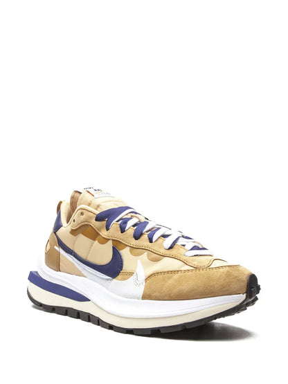 NIKE SACAI VAPORWAFFLE TAN NEVY