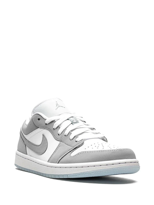 JORDAN RETRO 1 LOW WOLF GREY