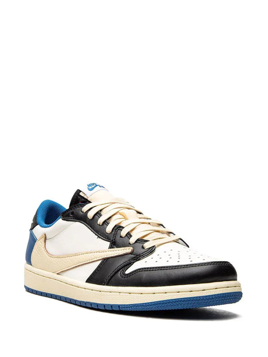 NIKE JORDAN 1 LOW TRAVIS SCOTT X FRAGMENT