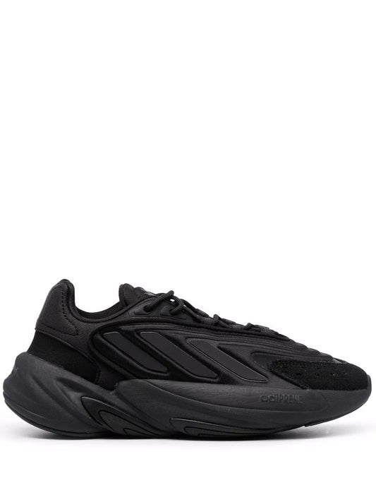 ADIDAS OZELIA TRIPLE BLACK