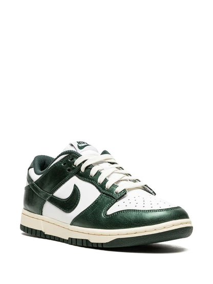 NIKE DUNK LOW VINTAGE GREEN
