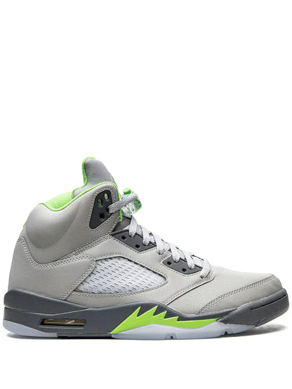 JORDAN RETRO 5 GREEN BEAN REFLECTIVE