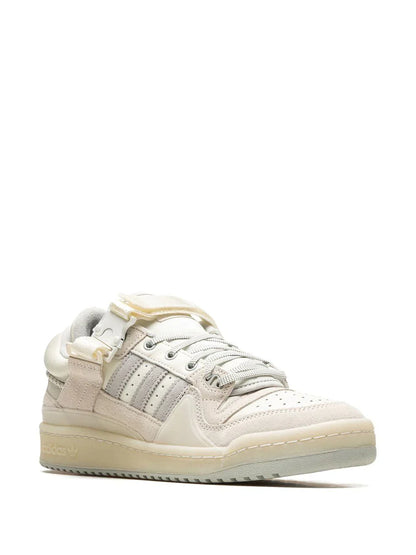 ADIDASS BAD BUNNY FORUM CLOUD WHITE