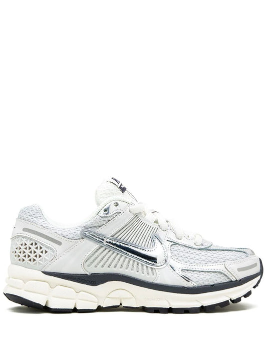 NIKE ZOOM VOMERO 5 PHOTON DUST