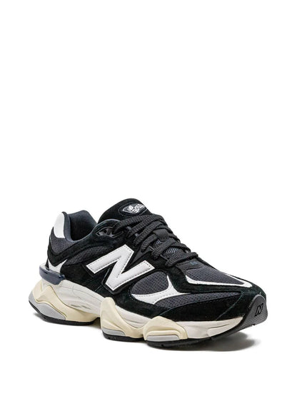 NEW BALANCE 9060R BLACK WHITE