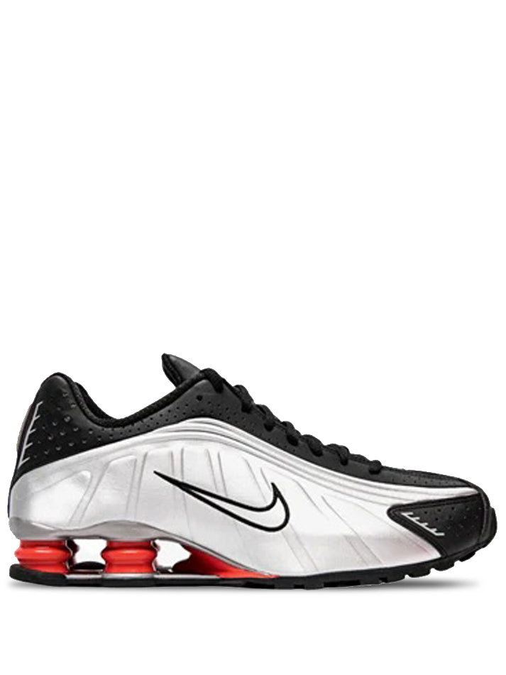 NIKE SHOX R4 BLACK METALLIC SILVER