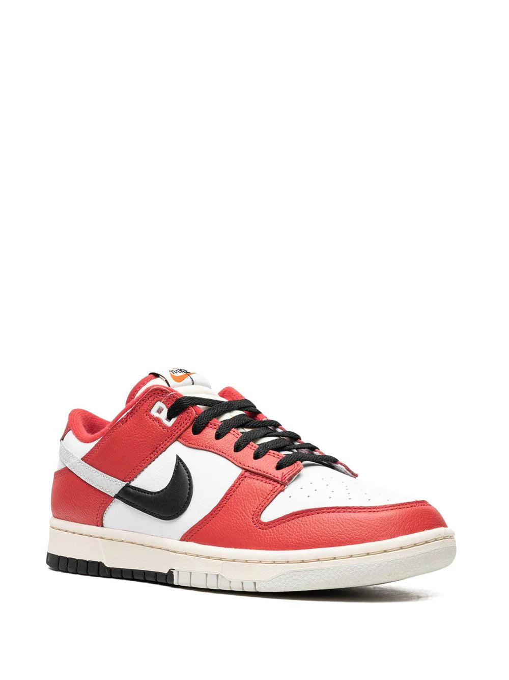 NIKEE SB DUNK LOW SPLIT CHICAGO
