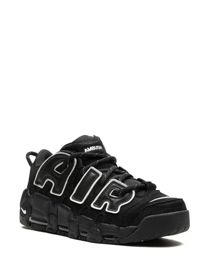 NIKEE AIR UPTEMPO BLACK WHITE