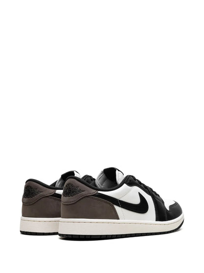 AIR JORDAN RETRO 1 LOW X TRAVIS SCOTT DARK MOCHA