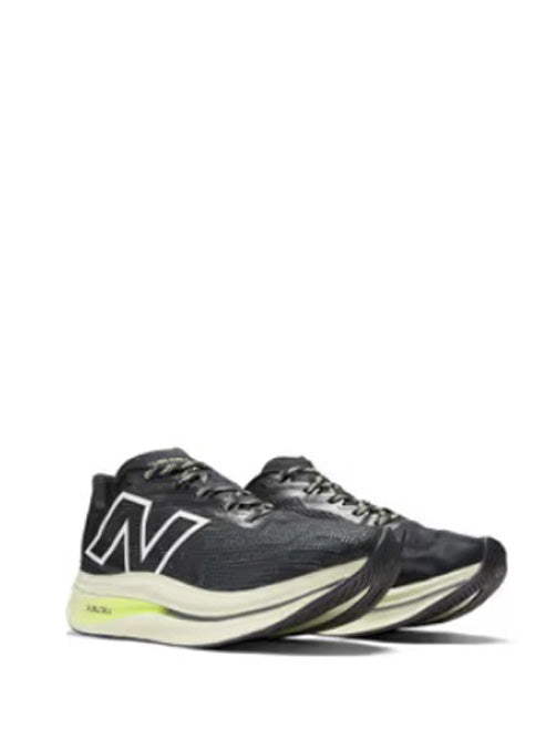NEW BALANCE FULLCELL SUPERCOMP TRAINER V2 BLACK