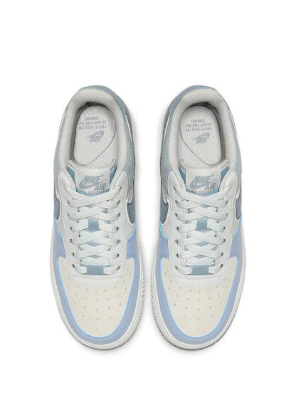 NIKE AIRFORCE 1 LOW LIGHT SMOKE GREY