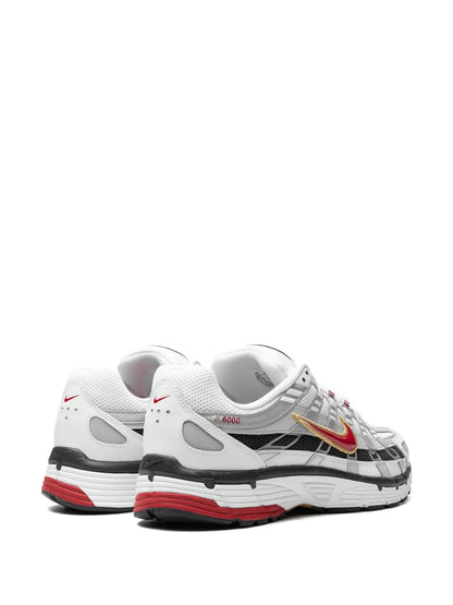 NIKE P 6000 METALLIC VARSITY RED