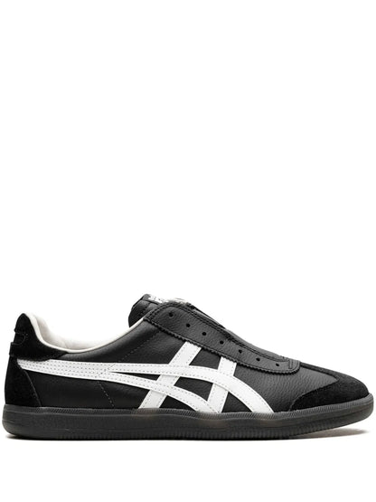 ONITSUKA TIGER SLIP ON BLACK WHITE