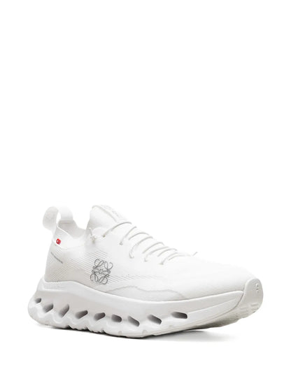 ON CLOUD RUNNING X LOEWE 2 0 FULL WHITE