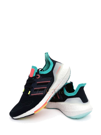 ADIDASS ULTRABOOST 22 BLACK SKY RUSH TURBO