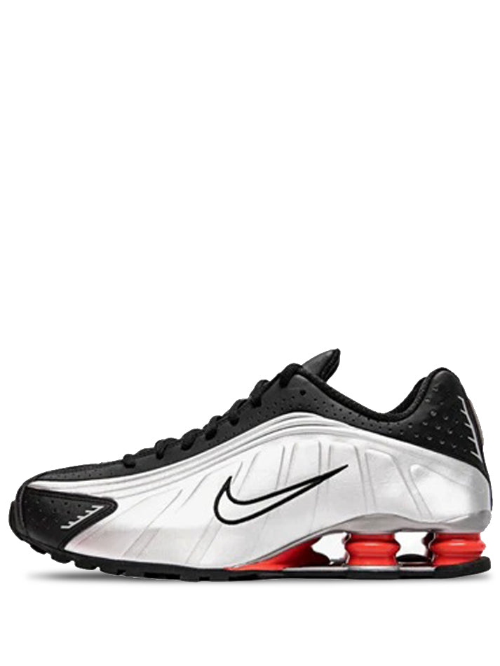 NIKE SHOX R4 BLACK METALLIC SILVER