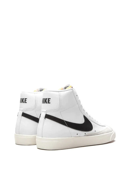 NIKE MID BLAZER HIGH WHIT