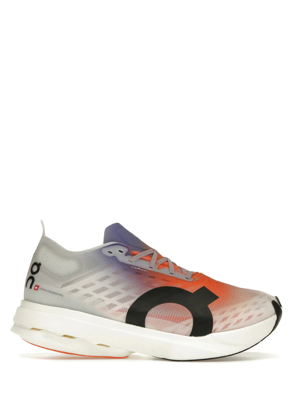 ON CLOUDBOOM STRIKE WHITE FLAME