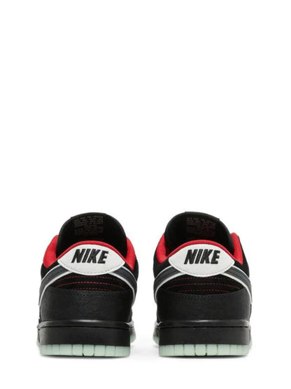 SB DUNK LOW X LEAGUE OF LEGENDS