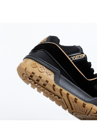 LOUIS VUITTONN TRAINER MAXI BLACK GUM