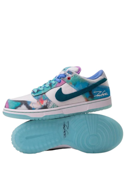 NIKE SB DUNK LOW FUTURA