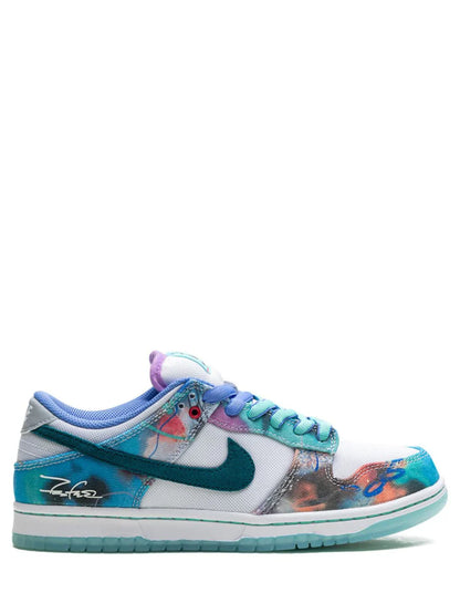 NIKE SB DUNK LOW FUTURA