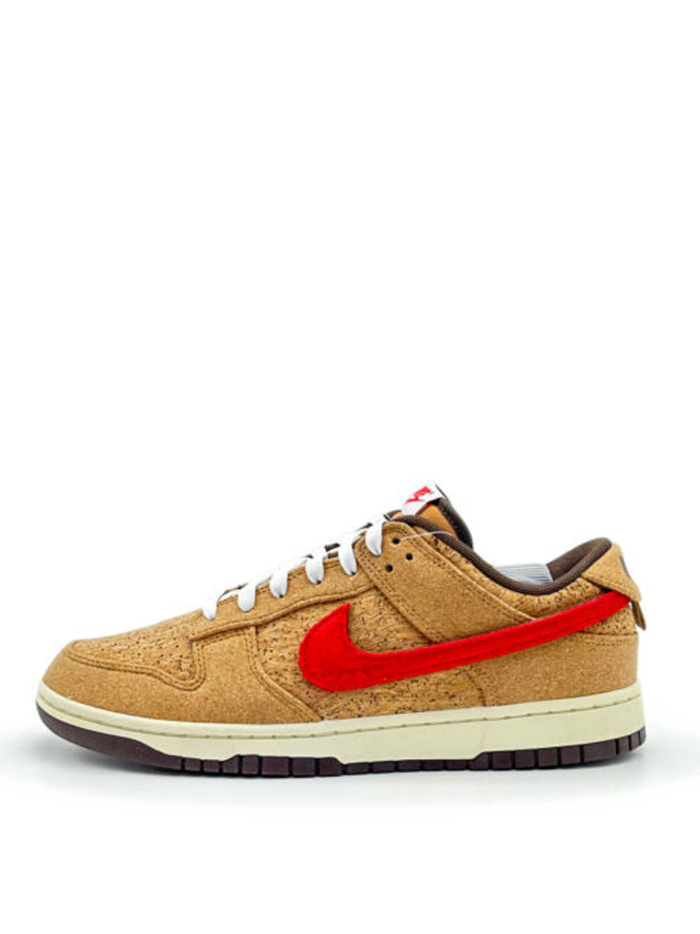NIKE SB DUNK LOW CLOT CORK WITH OG BOX AND EXTRA LACES