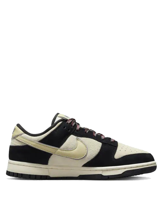 NIKE DUNK LOW LX BLACK SUEDE TEAM GOLD