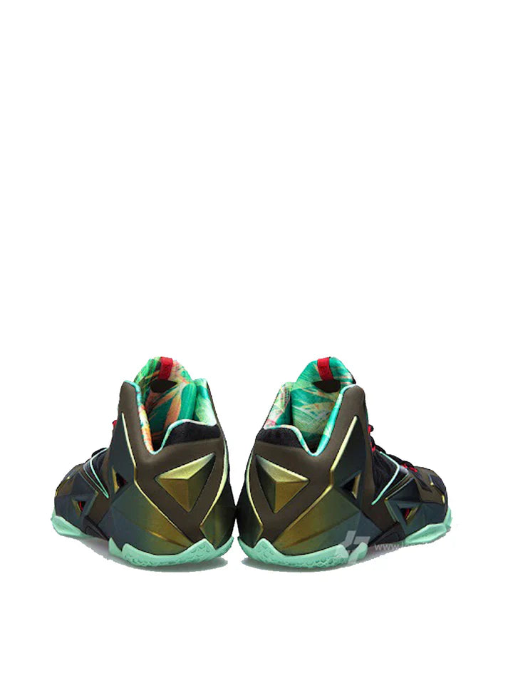 LEBRON 11 KINGS PRIDE
