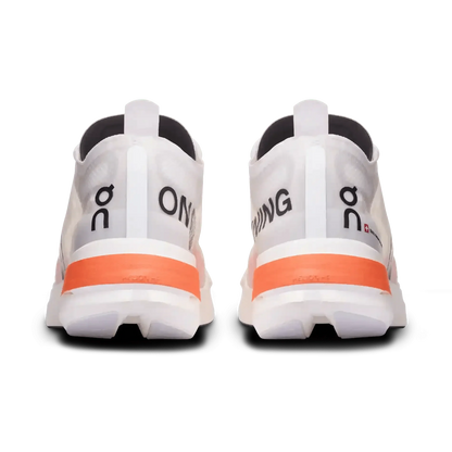 ON RUNNING CLOUD BOOM WHITE